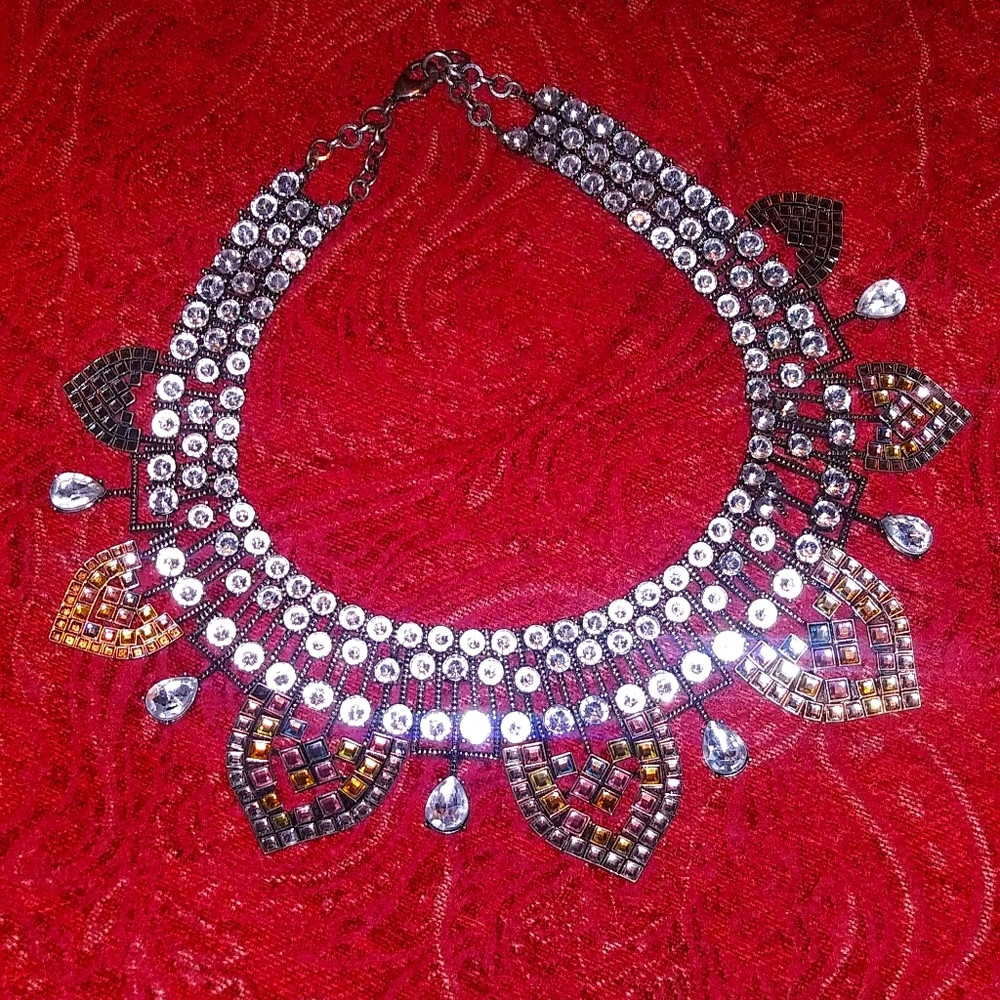Vintage Jones Jewlery